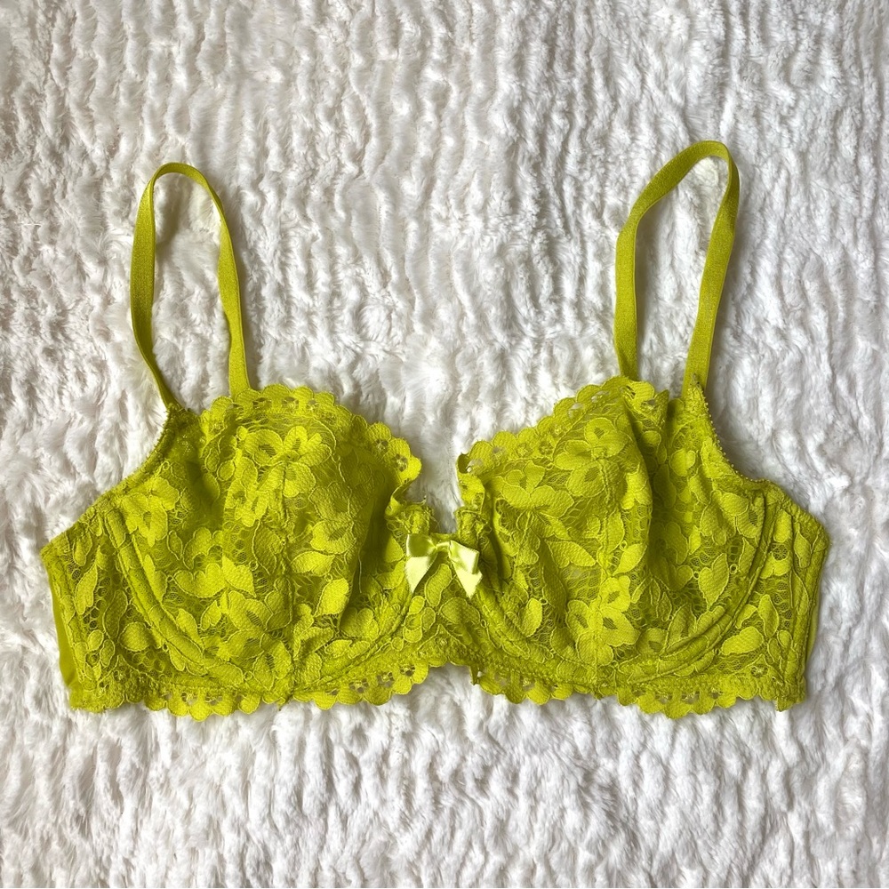 Lace Underwire Bra in Lime Green